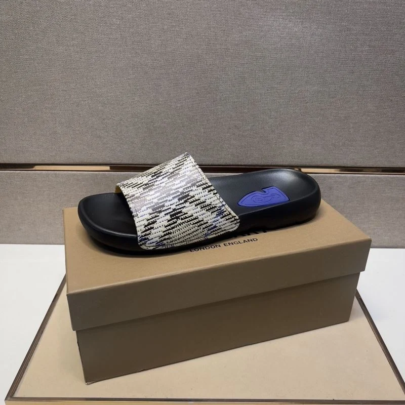 Burberry Slippers TimelessDesign 17126