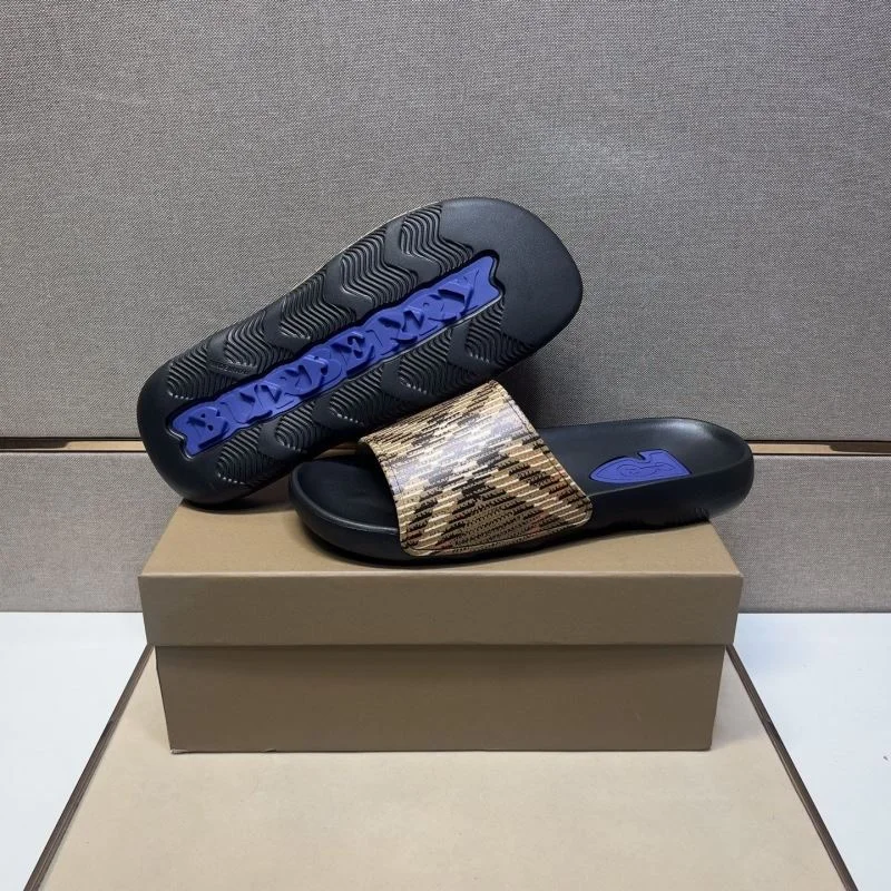 SmoothTexture Burberry Slippers 17124