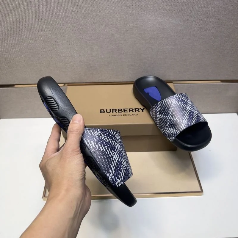 Burberry Slippers Durable 17112