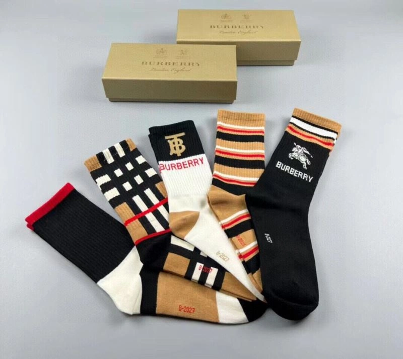 Refined Burberry Socks 274021