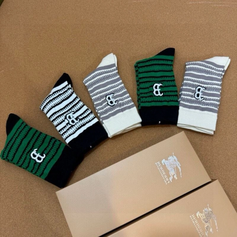 Flexible Burberry Socks 274017