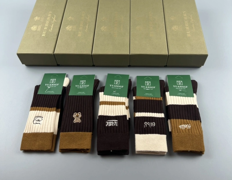 Burberry Socks Stylish 274521