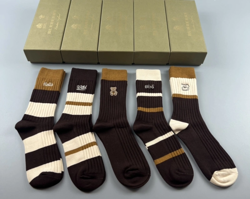 Burberry Socks Stylish 274521