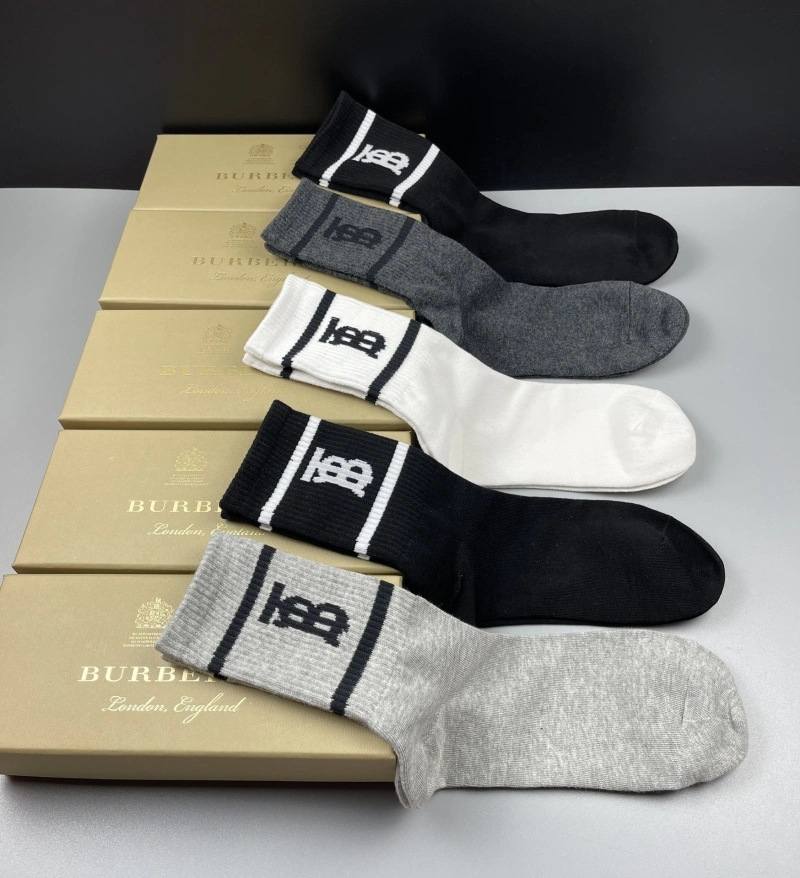 Flexible Burberry Socks 274348