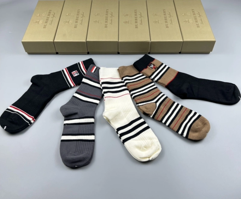 Burberry Socks Lightweight 274343