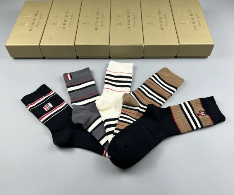 Burberry Socks Lightweight 274343