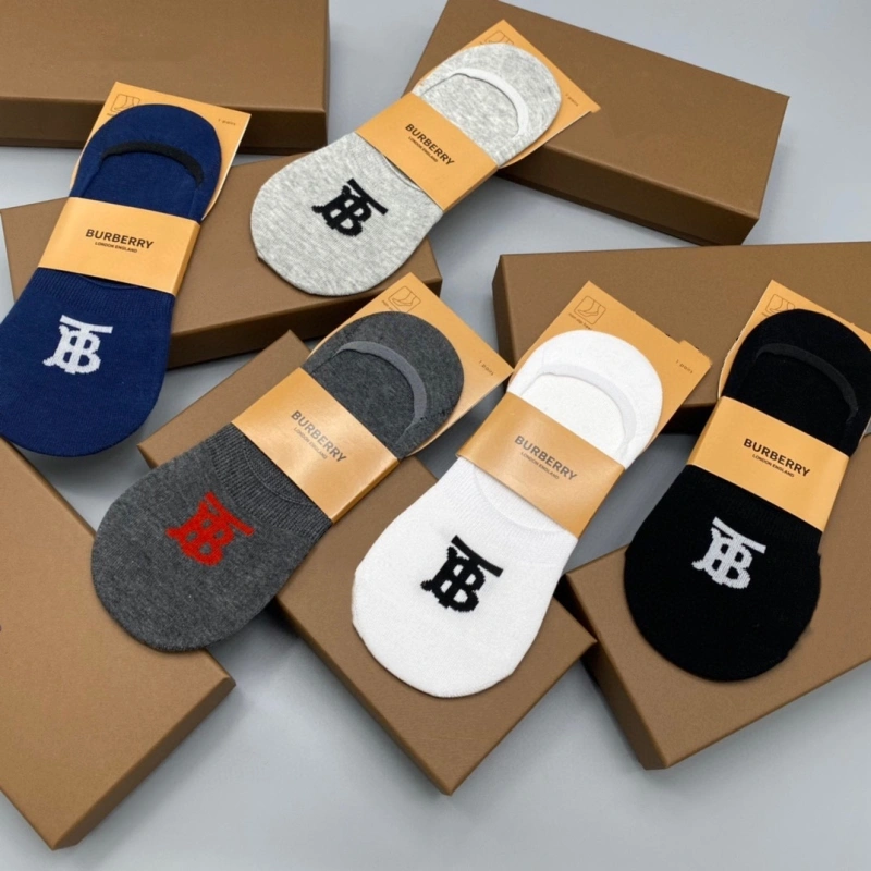 Burberry Socks MultiPurpose 274341