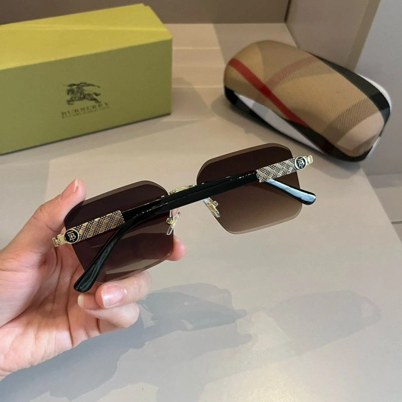 Burberry Sunglasses Unique 277185
