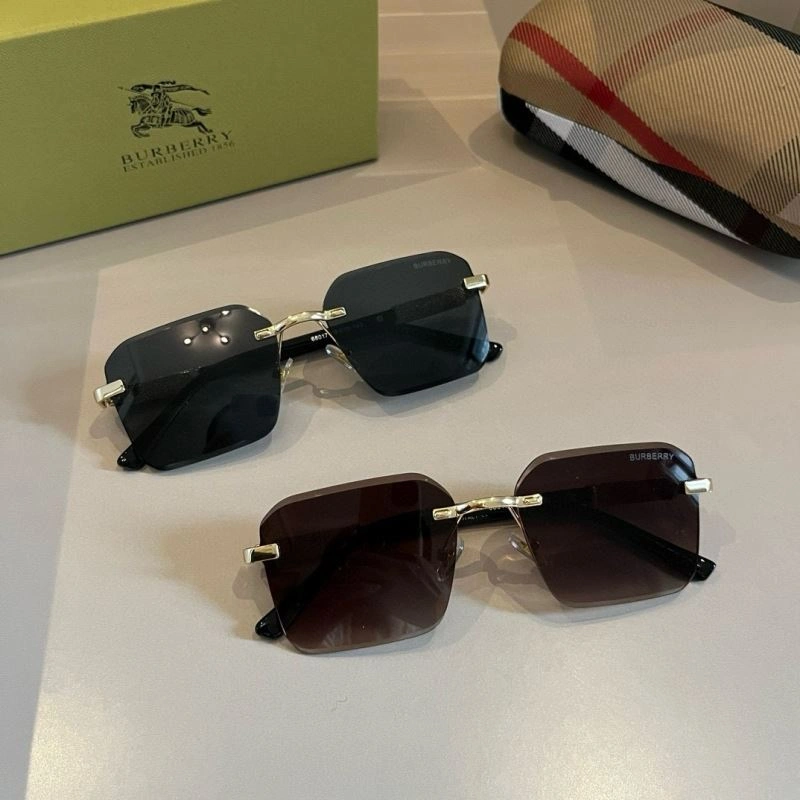 Burberry Sunglasses WeatherProof 277177