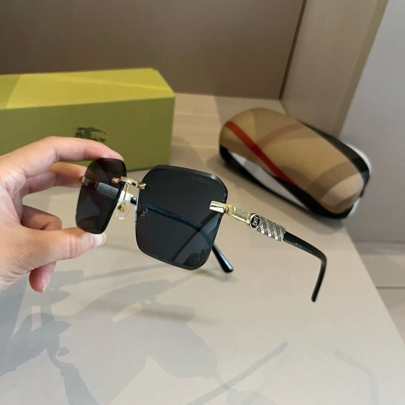 Burberry Sunglasses WeatherProof 277177