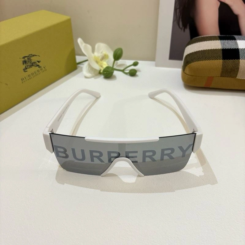 NewStyle Burberry Sunglasses 277178