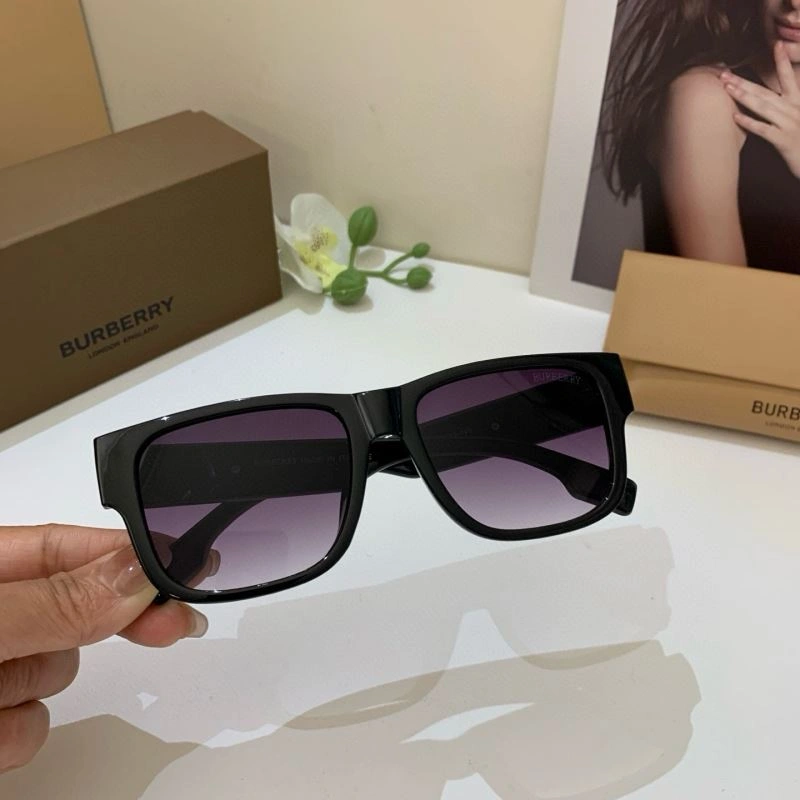 Burberry Sunglasses Sleek 277187