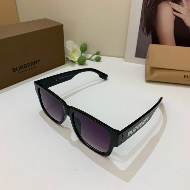 Burberry Sunglasses Sleek 277187