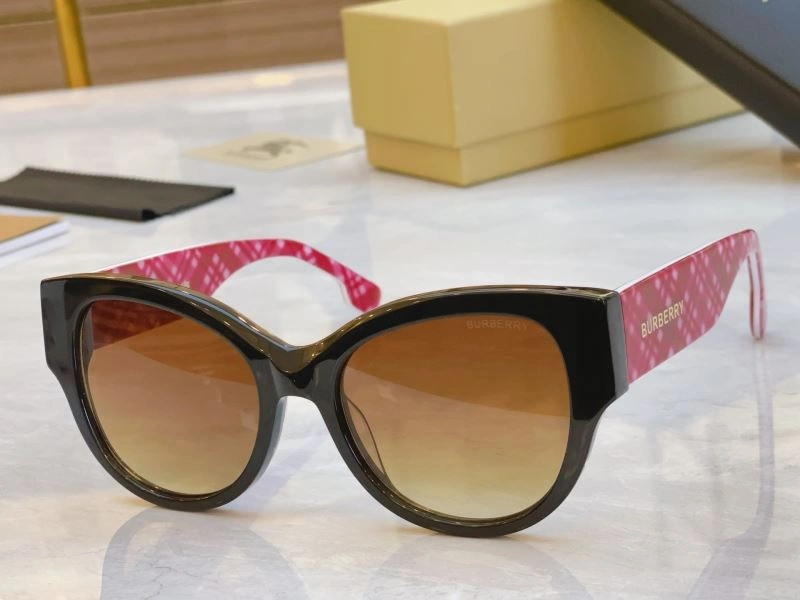 Neat Burberry Sunglasses 277194