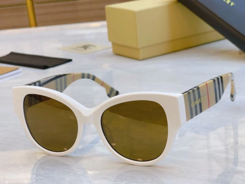 Neat Burberry Sunglasses 277194