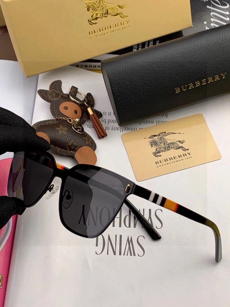 Vibrant Burberry Sunglasses 277172