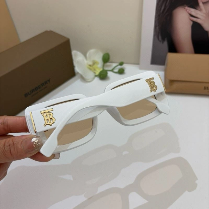HighPerformance Burberry Sunglasses 277169