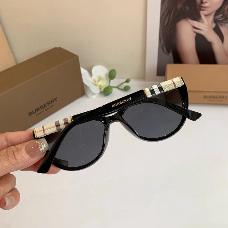 Burberry Sunglasses WrinkleFree 277181