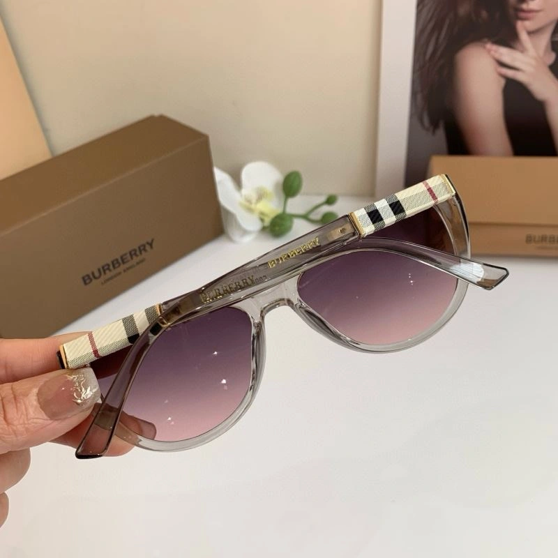 AllSeason Burberry Sunglasses 277163