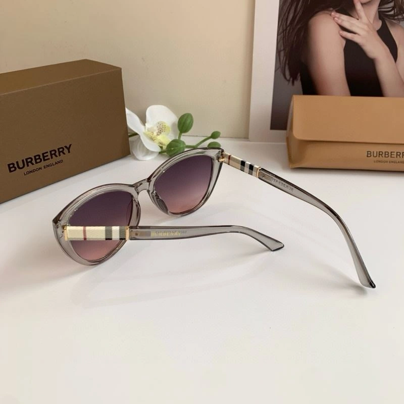 AllSeason Burberry Sunglasses 277163