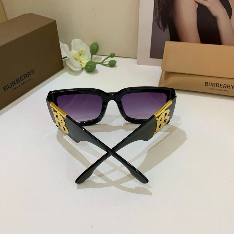 Burberry Sunglasses SportInspired 277168
