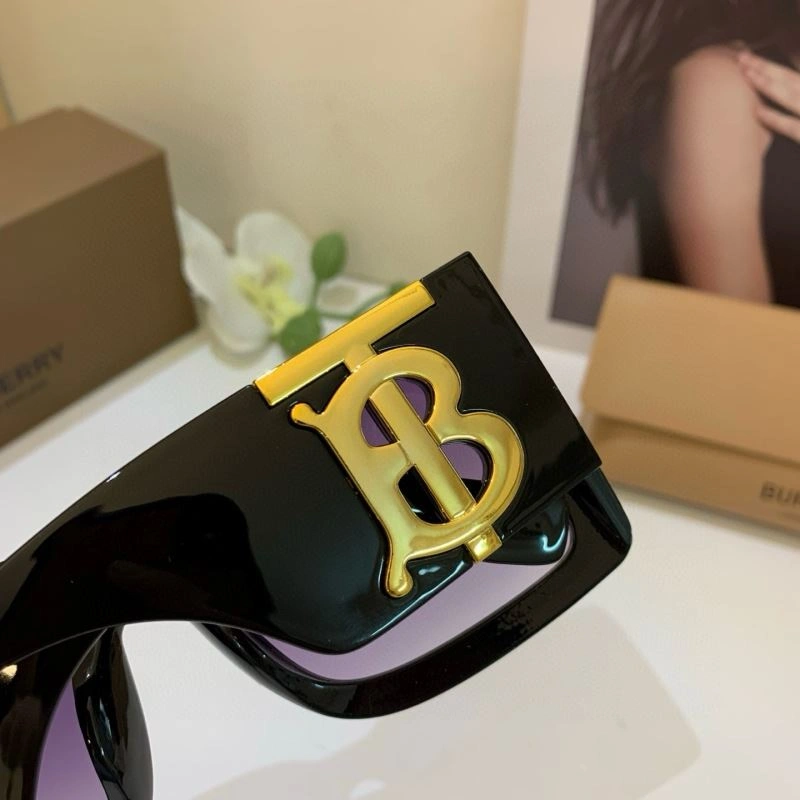 Burberry Sunglasses SportInspired 277168