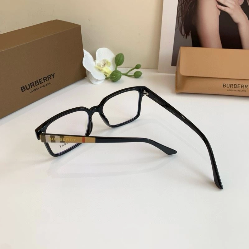 Youthful Burberry Sunglasses 277162