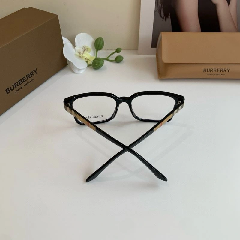 Youthful Burberry Sunglasses 277162