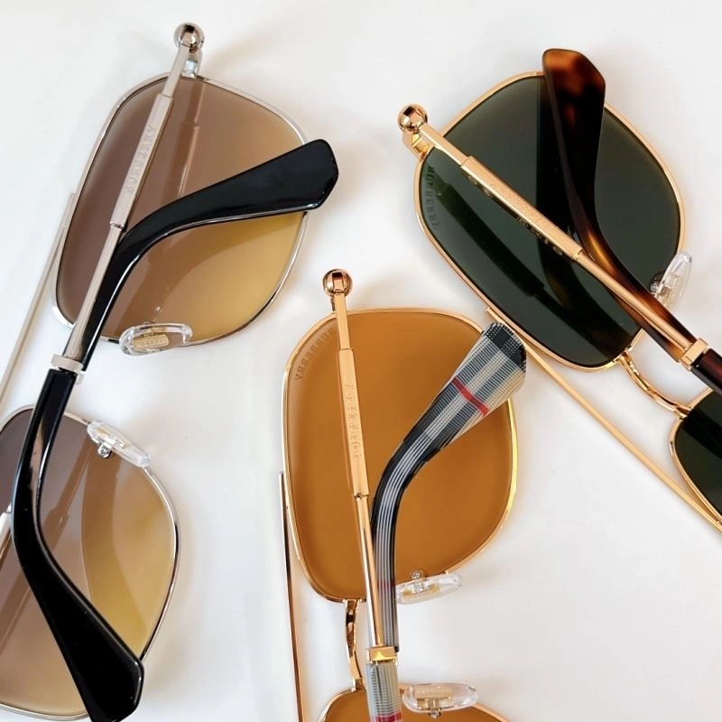 Burberry Sunglasses Contemporary 277146