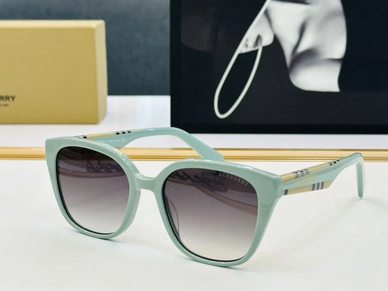 Burberry Sunglasses Timeless 277155