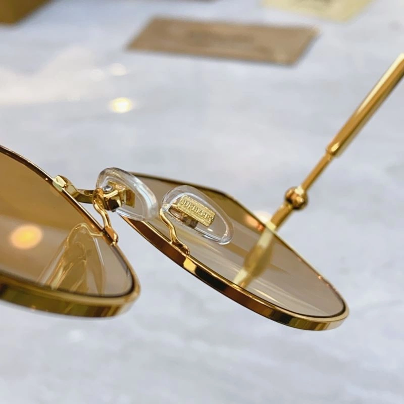 SportInspired Burberry Sunglasses 277148