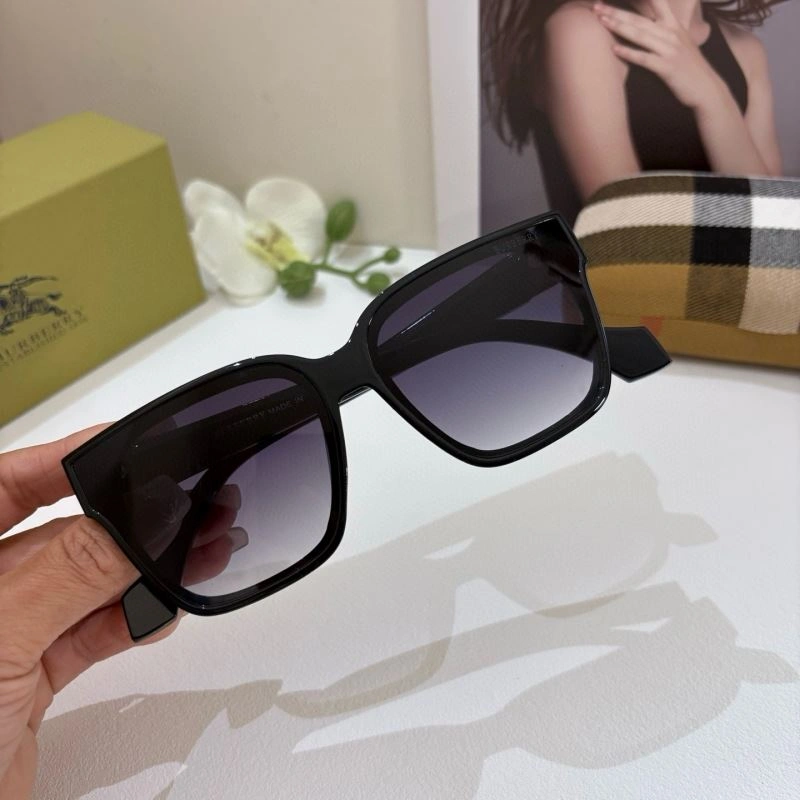 Comfortable Burberry Sunglasses 277129