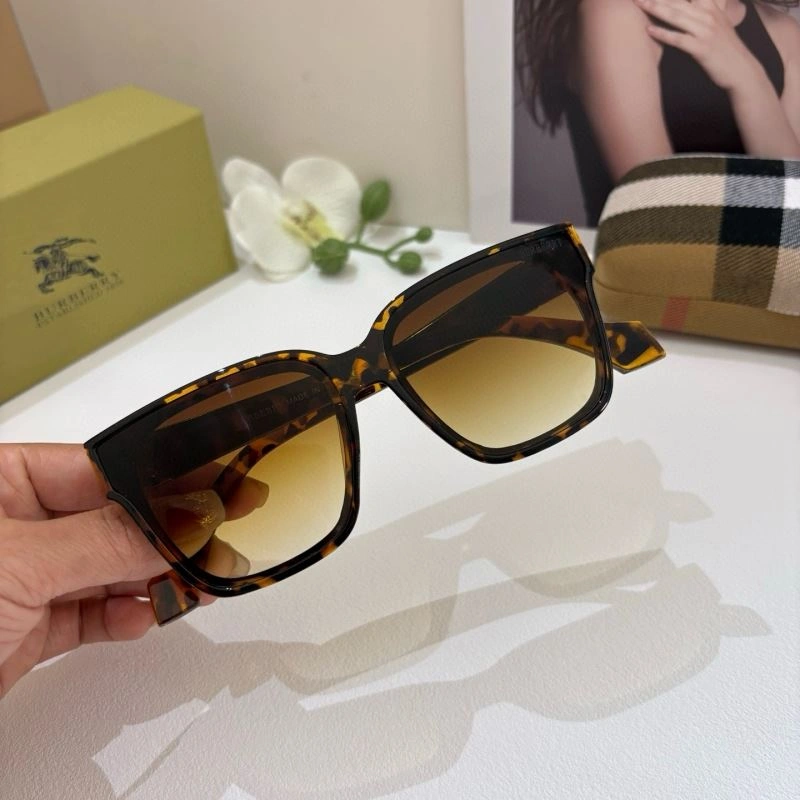 HighQuality Burberry Sunglasses 277125