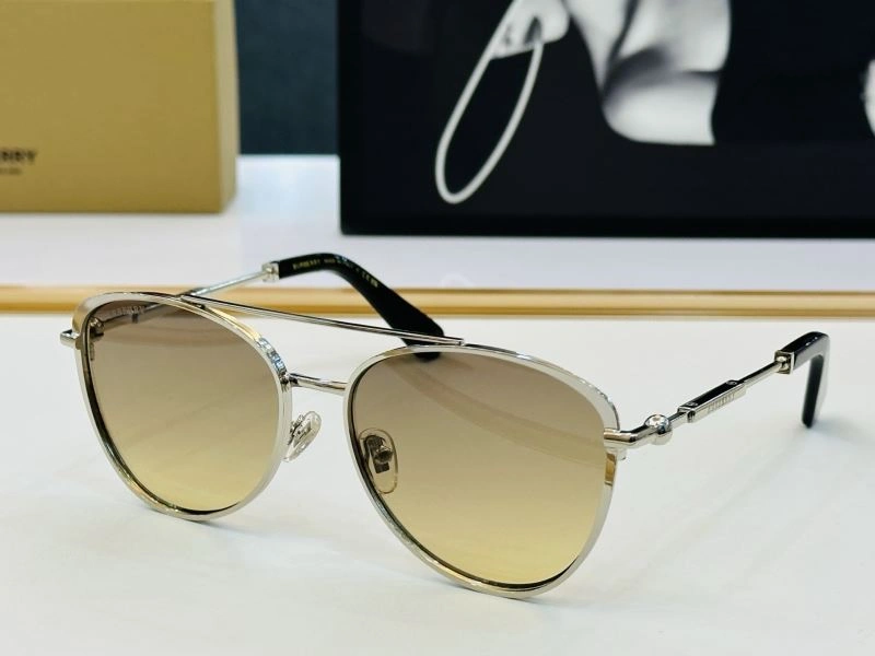 Youthful Burberry Sunglasses 277136