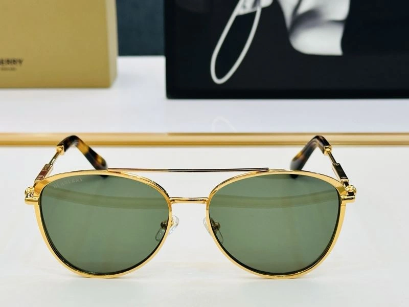 Youthful Burberry Sunglasses 277136