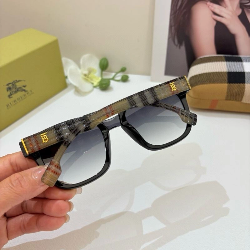 Burberry Sunglasses QuickDry 277141