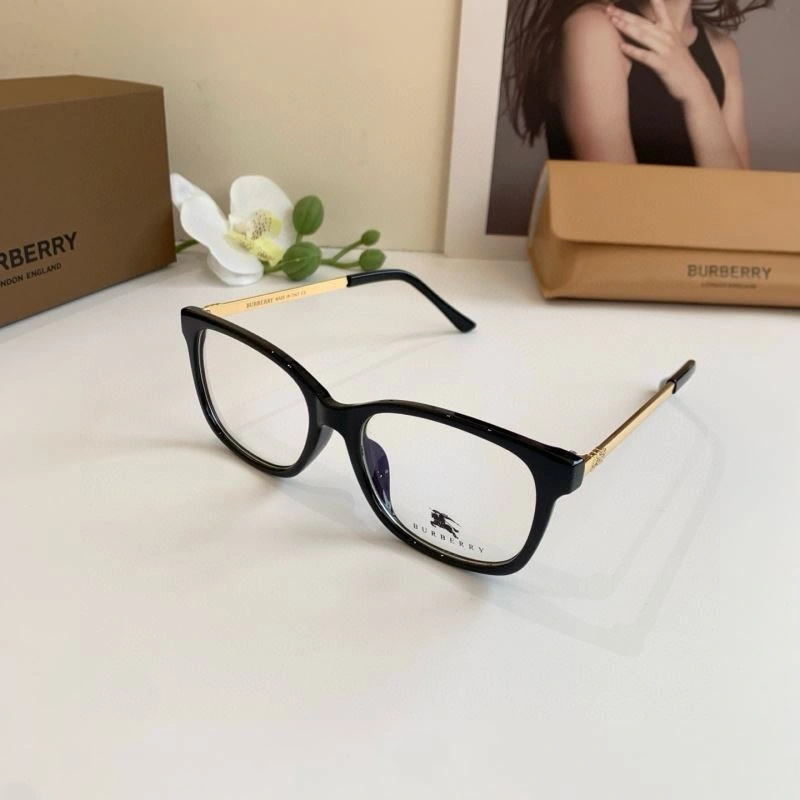 Burberry Sunglasses Seasonal 277130