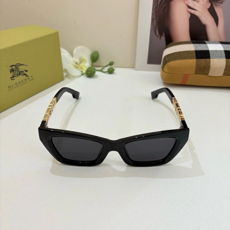 Flexible Burberry Sunglasses 277131