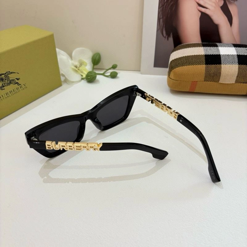 Flexible Burberry Sunglasses 277131