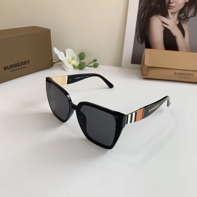 Burberry Sunglasses Chic 277120