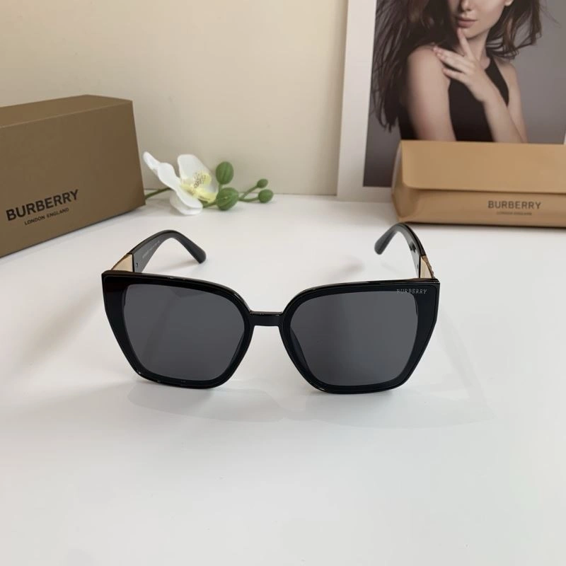 Burberry Sunglasses Chic 277120