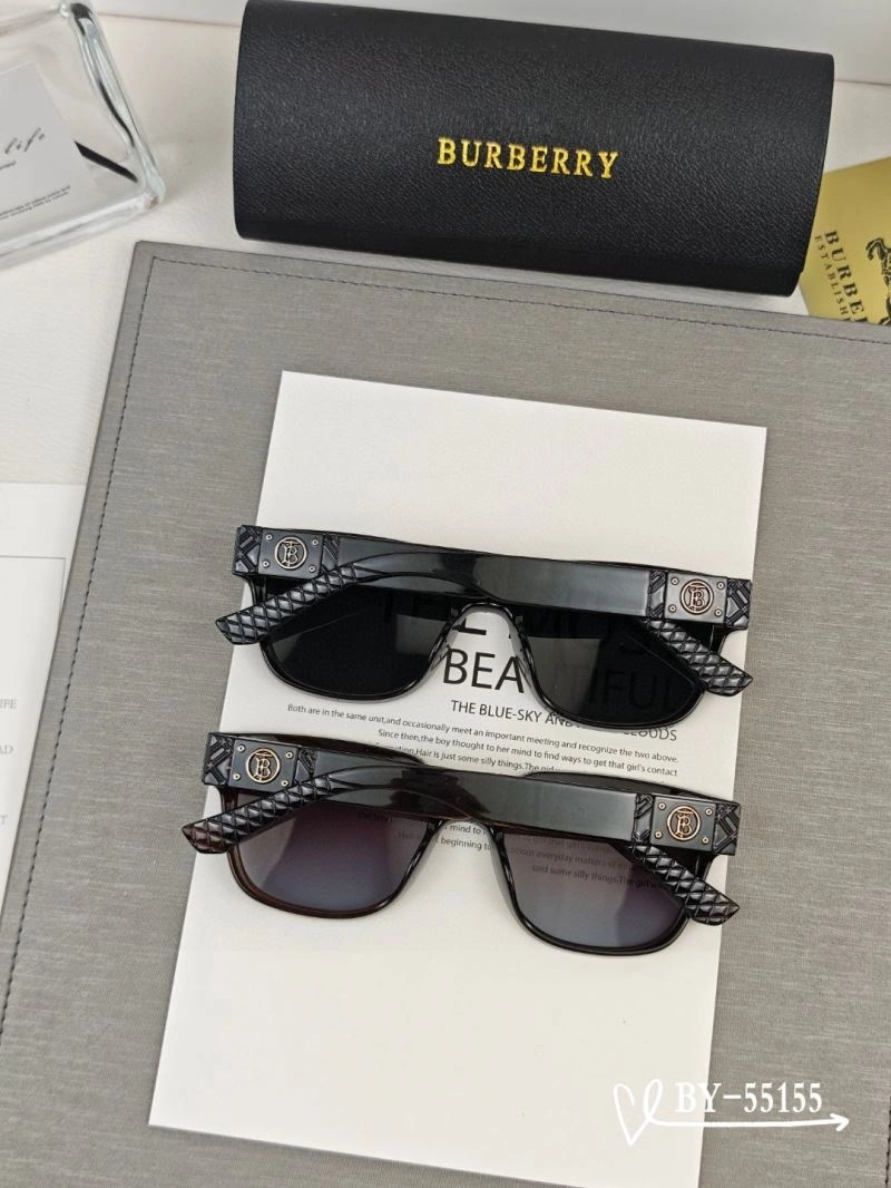 Minimalist Burberry Sunglasses 277118