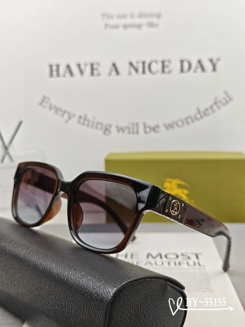 Minimalist Burberry Sunglasses 277118