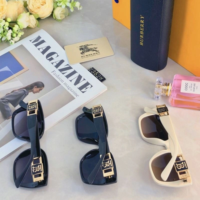 Burberry Sunglasses Breathable 277098