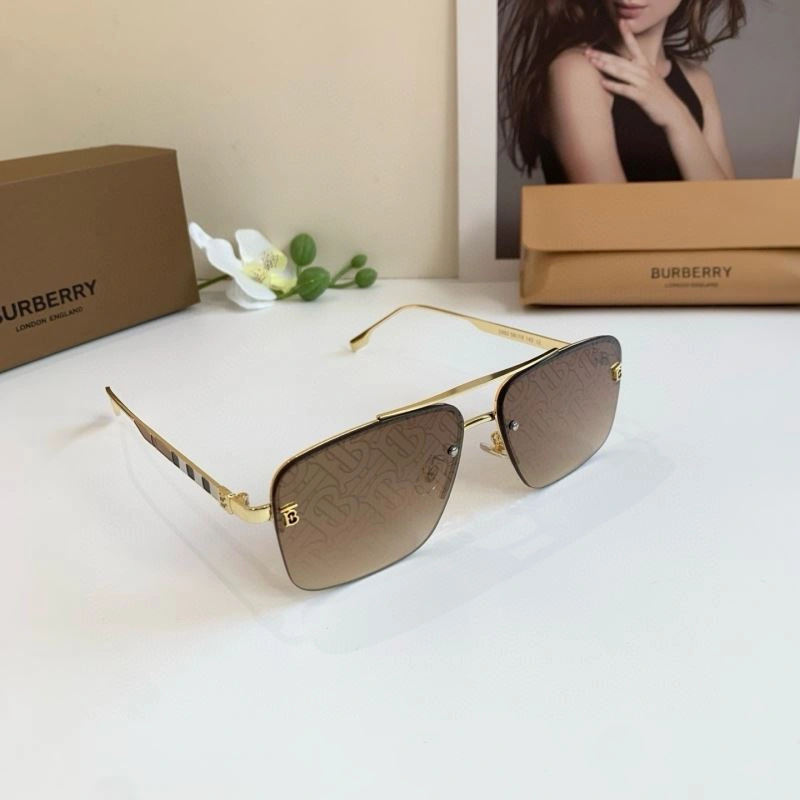 Burberry Sunglasses MultiPurpose 277091