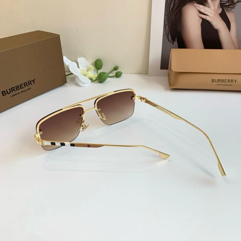 Burberry Sunglasses MultiPurpose 277091