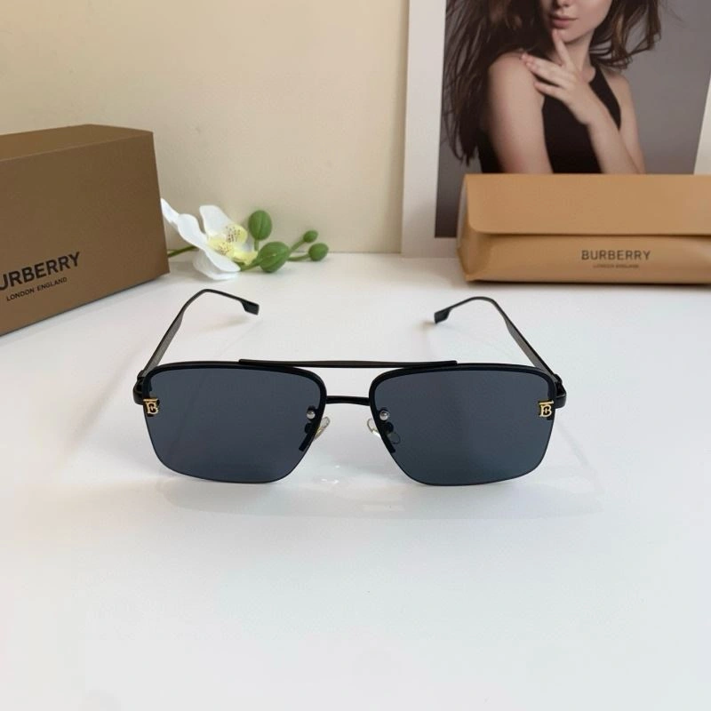Burberry Sunglasses Effortless 277085