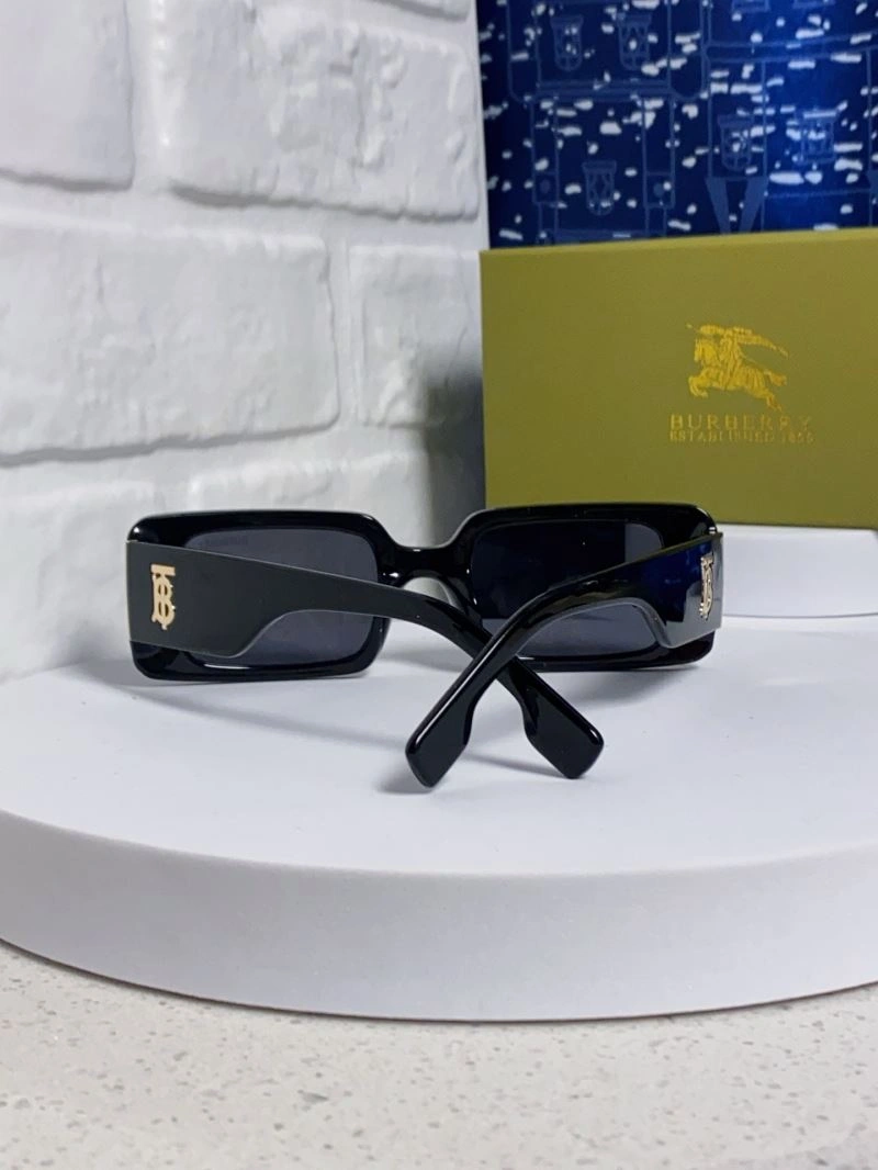 Burberry Sunglasses Seasonal 277224