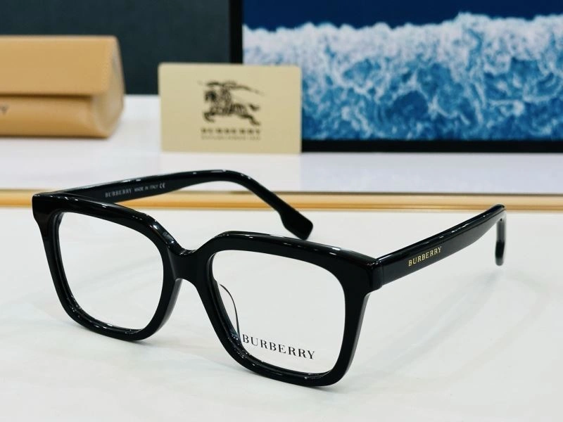 Burberry Sunglasses Elegant 277236