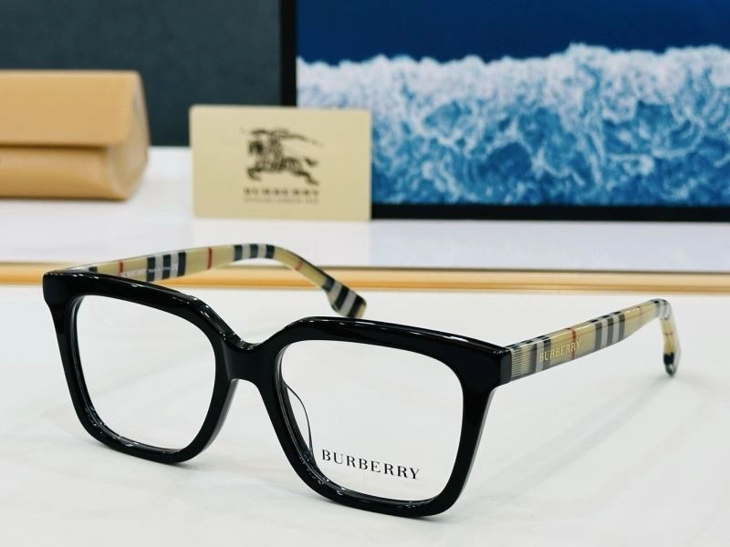 Burberry Sunglasses Elegant 277236